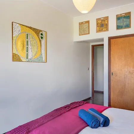 Vic Arts House Pensjonat Aveiro