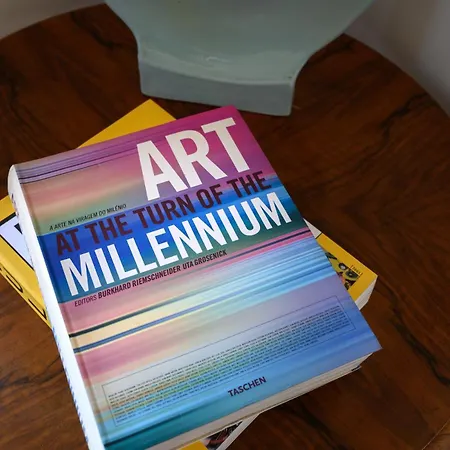 Vic Arts House Pensjonat Aveiro